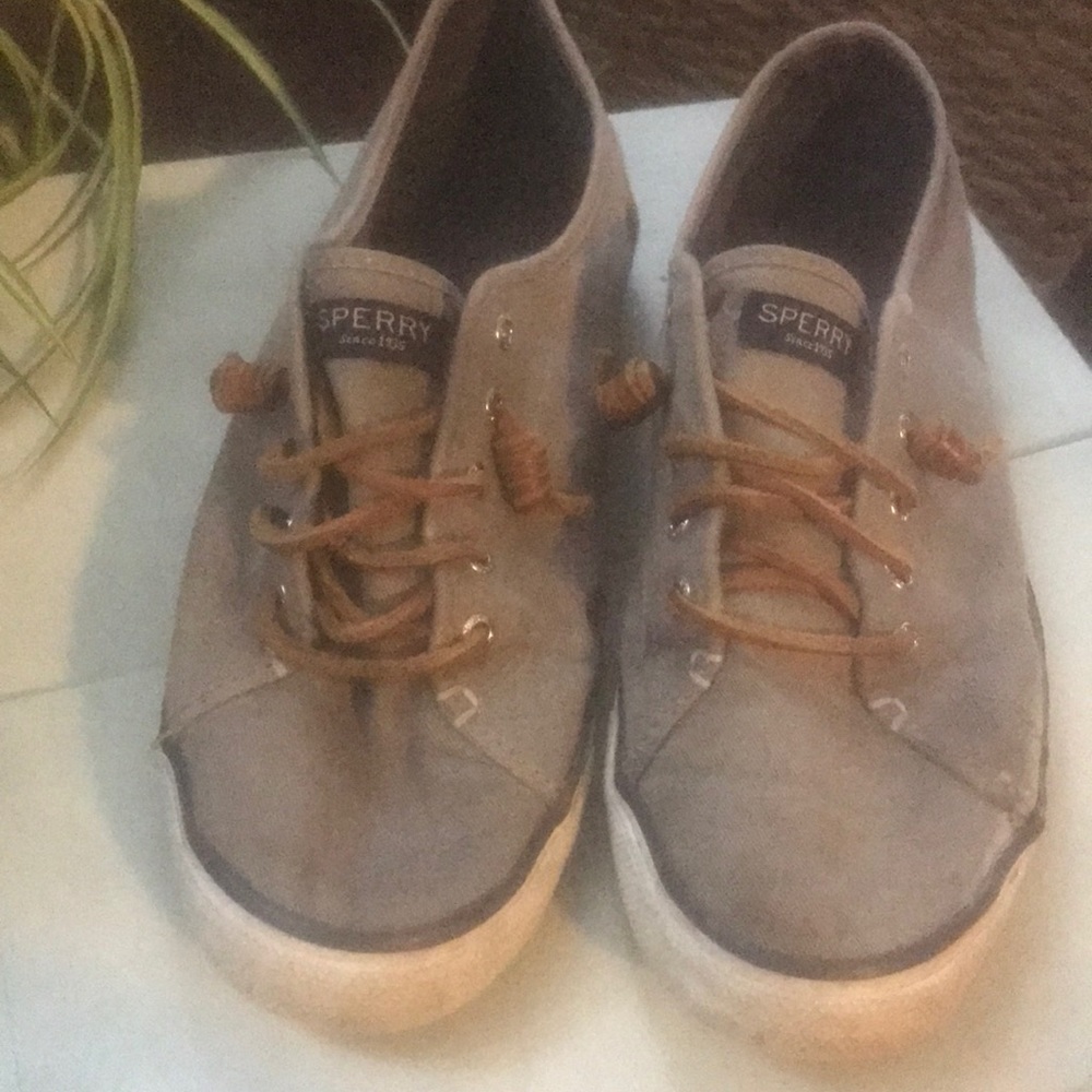 Gray sperry sneakers